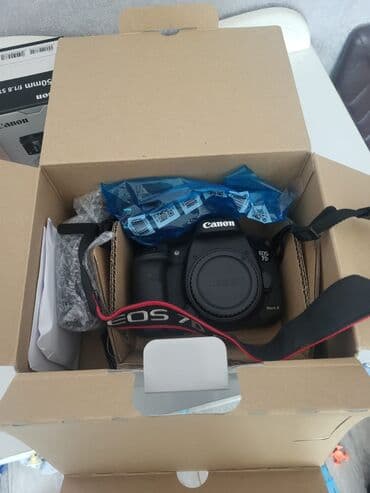 Canon 7D,Mark 2.Tezedir 1-2defe işlenib,heç bir problemi yoxdur lalafo.az -da Canon 7D,Mark 2.Tezedir 1-2defe işlenib,heç bir problemi yoxdur