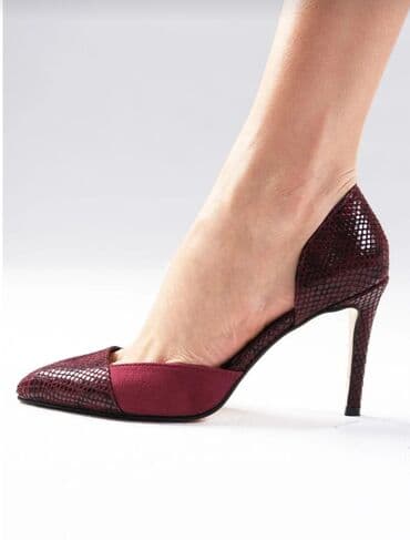 Yenidir, geyilməyib. Trendyoldan alınıb, razmer səhv sifariş verildiyi lalafo.az -da Yenidir, geyilməyib. Trendyoldan alınıb, razmer səhv sifariş verildiyi