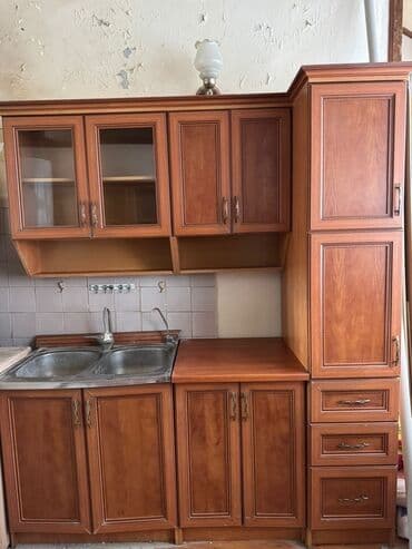 TƏCİLİ Mətbəx mebel dəsti – klassik qoz rəngində, dekorativ lalafo.az -da TƏCİLİ Mətbəx mebel dəsti – klassik qoz rəngində, dekorativ