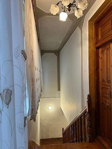 8 комнат, 240 м², Нет кредита, Средний ремонт at lalafo.az 8 комнат, 240 м², Нет кредита, Средний ремонт
