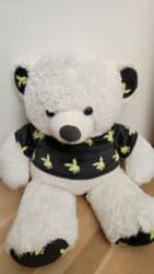 Böyük ölçülü yumşaq ayı oyuncaq. - Rəng: ağ (qulaqlarında, burununda lalafo.az -da Böyük ölçülü yumşaq ayı oyuncaq. - Rəng: ağ (qulaqlarında, burununda