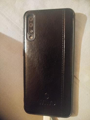 Samsung Galaxy A50, rəng - Qara, İki sim kartlı lalafo.az -da Samsung Galaxy A50, rəng - Qara, İki sim kartlı