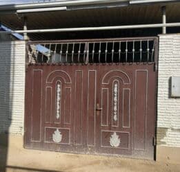 Başlıq: Dəmir darvaza satılır. Ölçü 3m/2.6m. Qalınlıq 1.8 Ünvan lalafo.az -da Başlıq: Dəmir darvaza satılır. Ölçü 3m/2.6m. Qalınlıq 1.8 Ünvan