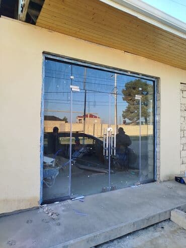Plastik Aluminium Şüşə Qapı Pəncərə Sistemləri: MAĞAZALAR ÜÇÜN ŞÜŞƏLİ QAPILAR. TÜKKAN VİTRAJLARI. ALÜMİNİUM lalafo.az -da Plastik Aluminium Şüşə Qapı Pəncərə Sistemləri: MAĞAZALAR ÜÇÜN ŞÜŞƏLİ QAPILAR. TÜKKAN VİTRAJLARI. ALÜMİNİUM