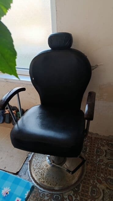 Полки, этажерки: Bərbər kreslo normal vəziyyətdədi bir tək ayağı paslanıb oda asan at lalafo.az — 7 Полки, этажерки: Bərbər kreslo normal vəziyyətdədi bir tək ayağı paslanıb oda asan — 7