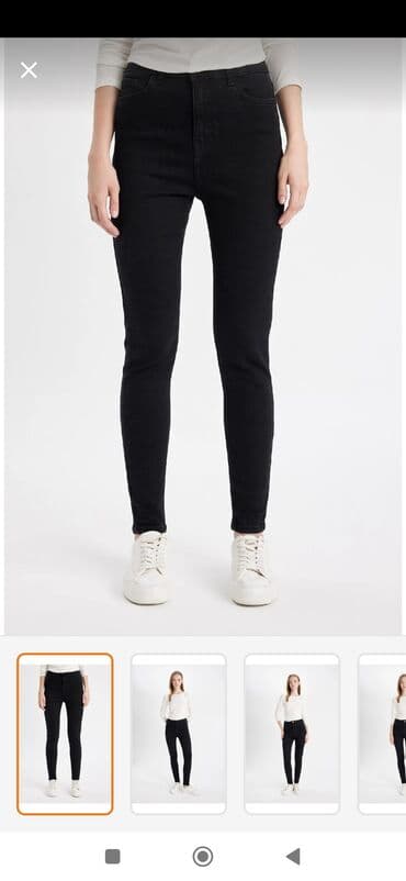 Qadınlar üçün qara skinny cins şalvar - Rəng: Dərin qara - Kəsim lalafo.az -da Qadınlar üçün qara skinny cins şalvar - Rəng: Dərin qara - Kəsim