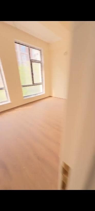 İcarəyə/ofis üçün işıq aldığı geniş otaq - Təyinat: ofis, kabinet lalafo.az -da İcarəyə/ofis üçün işıq aldığı geniş otaq - Təyinat: ofis, kabinet