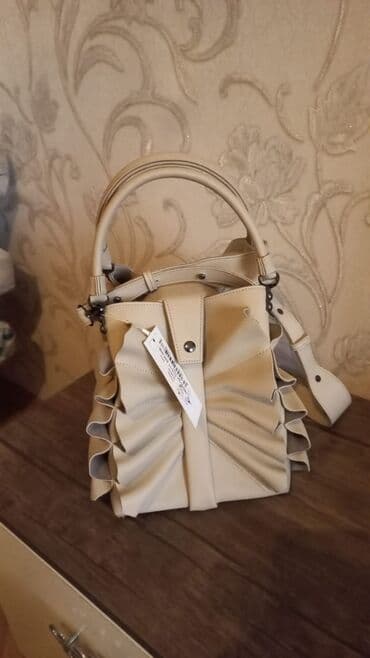 Əl çantası, Yeni lalafo.az -da Əl çantası, Yeni