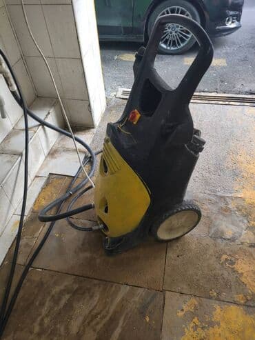 Avtoyuma aparatı satılır. karcher brendine məxsusdur lalafo.az -da Avtoyuma aparatı satılır. karcher brendine məxsusdur