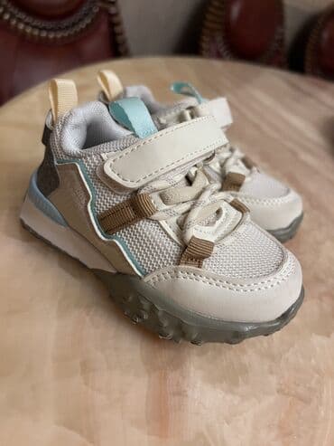 Yeni kimidir usagın ayagına balaca oldugu ucun satılır lalafo.az -da Yeni kimidir usagın ayagına balaca oldugu ucun satılır