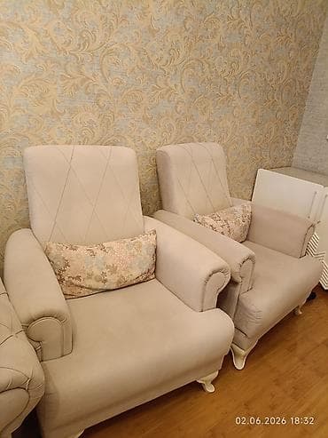 Klassik divan, Divan lalafo.az -da Klassik divan, Divan