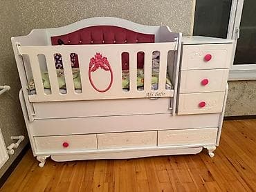 Oğlan və qız üçün, Dördbucaq, Beşik lalafo.az -da Oğlan və qız üçün, Dördbucaq, Beşik