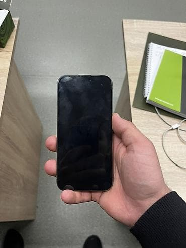 IPhone 15 Pro, 128 GB, Natural Titanium, Face ID lalafo.az -da — 2 IPhone 15 Pro, 128 GB, Natural Titanium, Face ID — 2