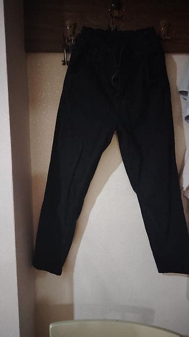 Qara rəngli uniseks şalvar - Model: daralan (tapered) kəsim, dizdən lalafo.az -da Qara rəngli uniseks şalvar - Model: daralan (tapered) kəsim, dizdən