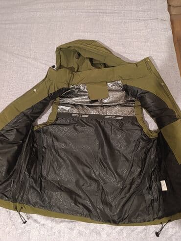 Unisex qışlıq jilet – kapüşonlu, zeytun-yaşıl rəng - İsti saxlayan lalafo.az -da Unisex qışlıq jilet – kapüşonlu, zeytun-yaşıl rəng - İsti saxlayan