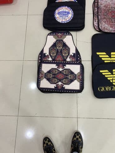 Avtomobil üçün ayaqaltı, Parça, tekstil lalafo.az -da Avtomobil üçün ayaqaltı, Parça, tekstil