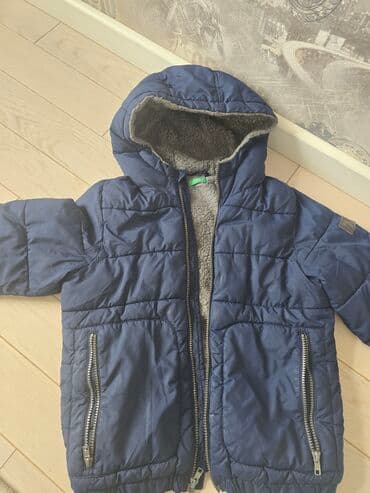 Kurtka, Oğlan üçün, 8 - 9 yaş, Benetton lalafo.az -da Kurtka, Oğlan üçün, 8 - 9 yaş, Benetton