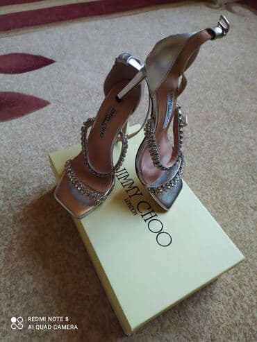 Ölçü: 35, rəng - Gümüşü, İşlənmiş lalafo.az -da Ölçü: 35, rəng - Gümüşü, İşlənmiş