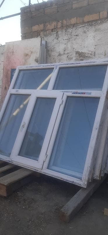 Plastik pəncərə və otaq/metal qapılar - Pəncərə: ağ PVC çərçivəli lalafo.az -da Plastik pəncərə və otaq/metal qapılar - Pəncərə: ağ PVC çərçivəli