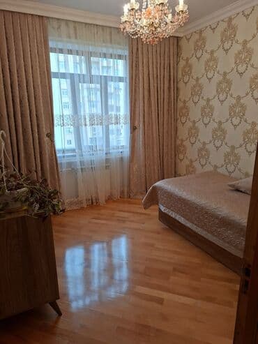 ремонт мебели: Təsviri: Klassik üslubda tam təmirli mənzil interyeri - Geniş dəhliz at lalafo.az — 2 ремонт мебели: Təsviri: Klassik üslubda tam təmirli mənzil interyeri - Geniş dəhliz — 2