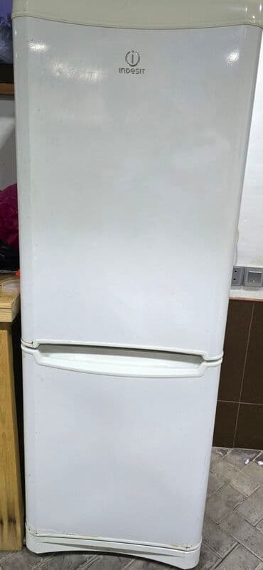 2 qapılı Indesit Soyuducu Satılır, rəng - Ağ lalafo.az -da 2 qapılı Indesit Soyuducu Satılır, rəng - Ağ