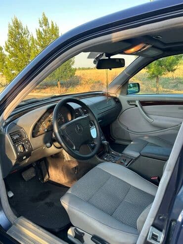 Təcili Satılır. !!! Mercedes-Benz C-Sinif sedan - Kuzov: 4 qapılı lalafo.az -da Təcili Satılır. !!! Mercedes-Benz C-Sinif sedan - Kuzov: 4 qapılı