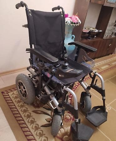 Elektrikli əlil arabası - Joystick idarəetməsi: sağ qolda yerləşən lalafo.az -da Elektrikli əlil arabası - Joystick idarəetməsi: sağ qolda yerləşən