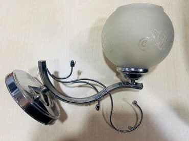 Divar üçün tək gözlü plafon. İşləyir lalafo.az -da Divar üçün tək gözlü plafon. İşləyir