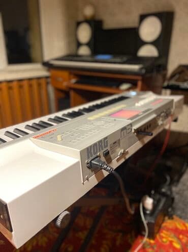 Royallar: Sintezator, Korg lalafo.az -da — 2 Royallar: Sintezator, Korg — 2