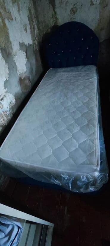 Təknəfərlik çarpayı, Bazasız, Matras ilə, Siyirməsiz lalafo.az -da Təknəfərlik çarpayı, Bazasız, Matras ilə, Siyirməsiz