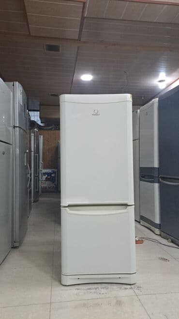 2 qapılı Indesit Soyuducu Satılır, rəng - Ağ lalafo.az -da 2 qapılı Indesit Soyuducu Satılır, rəng - Ağ