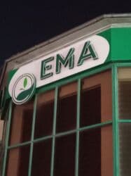 ПО для бизнеса: Hər növə reklam isiqli işıqsız hər qiymətə reklam var vinel bane at lalafo.az — 4 ПО для бизнеса: Hər növə reklam isiqli işıqsız hər qiymətə reklam var vinel bane — 4