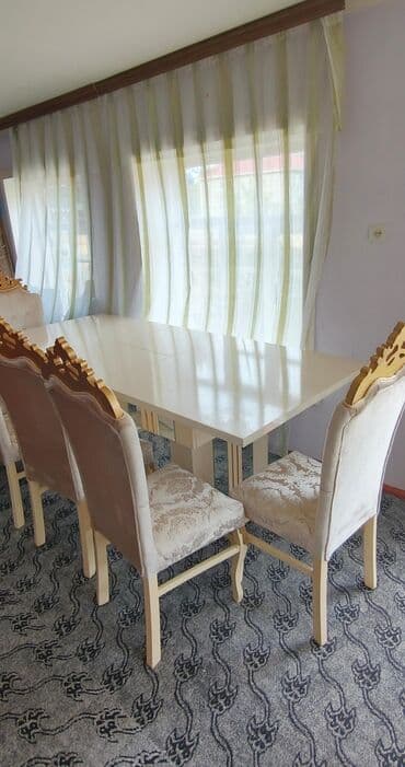 Qonaq otağı üçün, İşlənmiş, Açılan, Dördbucaq masa, 6 stul lalafo.az -da Qonaq otağı üçün, İşlənmiş, Açılan, Dördbucaq masa, 6 stul