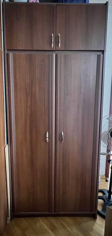 İşlənmiş, Açılan, 4 qapılı Düz dolab, Dəhliz dolabı lalafo.az -da İşlənmiş, Açılan, 4 qapılı Düz dolab, Dəhliz dolabı