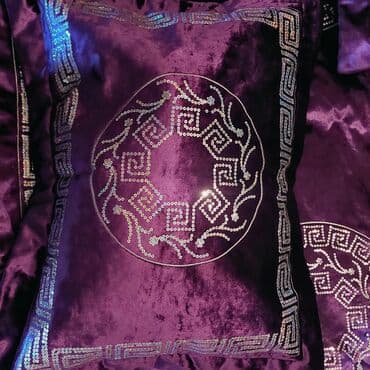 Yataq üçün Yeni Qaşlı rəng - Bənövşəyi Yataq örtüyü, Ünvandan götürmə lalafo.az -da Yataq üçün Yeni Qaşlı rəng - Bənövşəyi Yataq örtüyü, Ünvandan götürmə