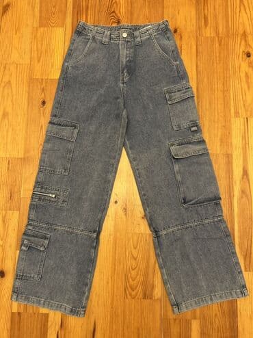 Geniş kəsimli boz denim kargo şalvar - Material: qalın denim (cotton lalafo.az -da Geniş kəsimli boz denim kargo şalvar - Material: qalın denim (cotton