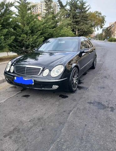 Mercedes-Benz E 320: 3.2 l | 2003 il Sedan lalafo.az -da Mercedes-Benz E 320: 3.2 l | 2003 il Sedan