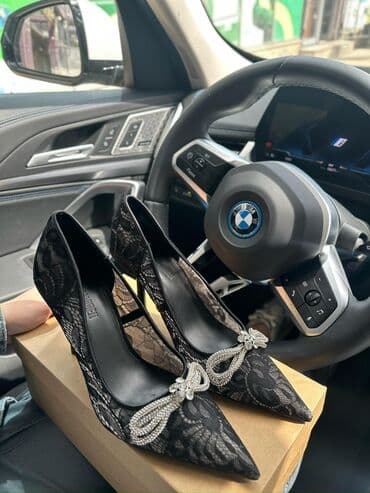 Məhsul: Qadın klassik stiletto tuflilər -Ölçü: 39-40 - Rəng: Qara - lalafo.az -da Məhsul: Qadın klassik stiletto tuflilər -Ölçü: 39-40 - Rəng: Qara -