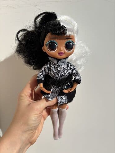 LOL OMG Куколка в отличном состоянии В комплекте все что на фото lalafo.az -da LOL OMG Куколка в отличном состоянии В комплекте все что на фото