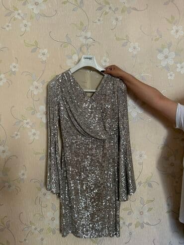 Payetli şıq don - Rəng: metalik gümüş/şampan tonlarında - Material lalafo.az -da Payetli şıq don - Rəng: metalik gümüş/şampan tonlarında - Material