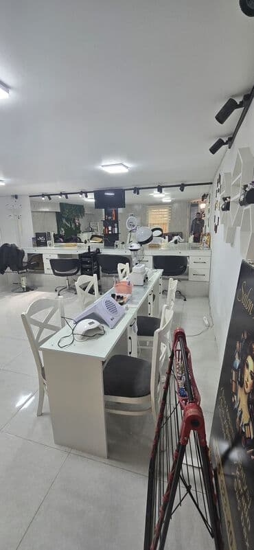 Qadın saç ustaları | Saç kəsimi lalafo.az -da Qadın saç ustaları | Saç kəsimi