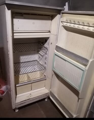 Bir kameralı məişət soyuducusu - Klassik, tək qapılı modellə - Üst lalafo.az -da Bir kameralı məişət soyuducusu - Klassik, tək qapılı modellə - Üst