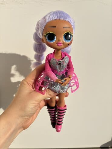 LOL OMG Куколка в отличном состоянии В комплекте все что на фото lalafo.az -da LOL OMG Куколка в отличном состоянии В комплекте все что на фото