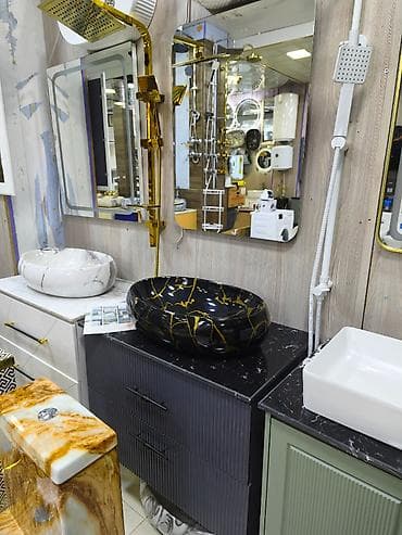Banyo üçün mərmər effektli üstüstə qoyulan lavabo və duş aksesuarları at lalafo.az Banyo üçün mərmər effektli üstüstə qoyulan lavabo və duş aksesuarları