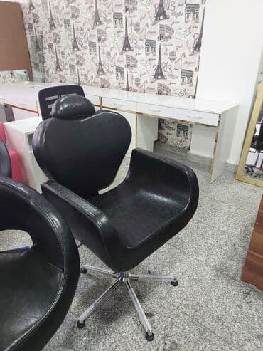 Полки, этажерки: Gözəllik salonu üçün avadanlıq dəsti - Pedikür platforması: 2 yumşaq at lalafo.az — 16 Полки, этажерки: Gözəllik salonu üçün avadanlıq dəsti - Pedikür platforması: 2 yumşaq — 16