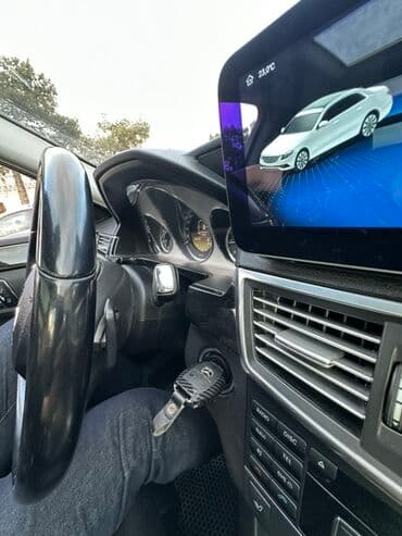 Mercedes-Benz sedan üçün salon və multimedia təkmilləşdirməsi - Ön lalafo.az -da Mercedes-Benz sedan üçün salon və multimedia təkmilləşdirməsi - Ön