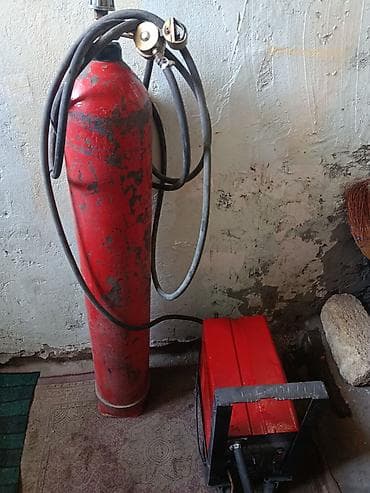 Kontakt svarka balon redoktor ideal veziyetde qaz doludur meftilide lalafo.az -da Kontakt svarka balon redoktor ideal veziyetde qaz doludur meftilide