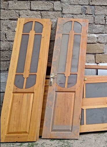 Taxta iç qapılar dəsti - Material: təbii ağac (çam tipli), şüşə lalafo.az -da Taxta iç qapılar dəsti - Material: təbii ağac (çam tipli), şüşə
