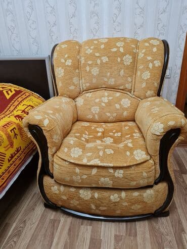 İşlənmiş, Divan, 2 kreslo, Bazalı, Açılan lalafo.az -da İşlənmiş, Divan, 2 kreslo, Bazalı, Açılan