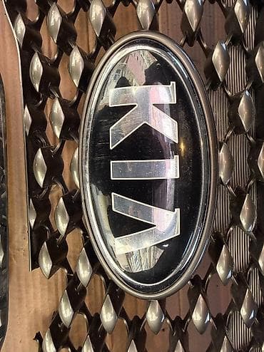 Kia sorento 2015 2017 ön loqo 1 ədəd üstdən çıxma orjinal Zəhmət lalafo.az -da Kia sorento 2015 2017 ön loqo 1 ədəd üstdən çıxma orjinal Zəhmət